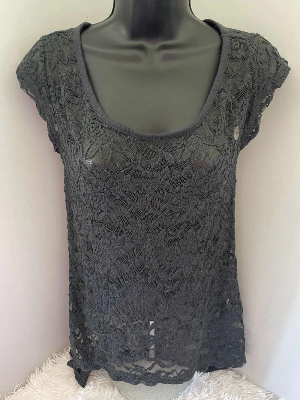 NWT AEROPOSTALE Short Sleeved Hi-Lo Lace Tunic in Dark Gray Juniors/Women